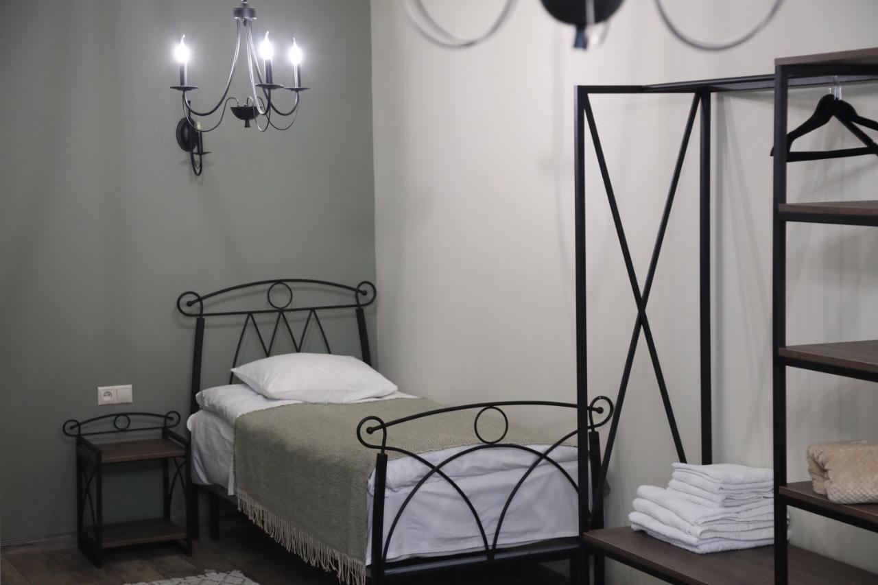 Redroof Country House Hotel Горис Экстерьер фото