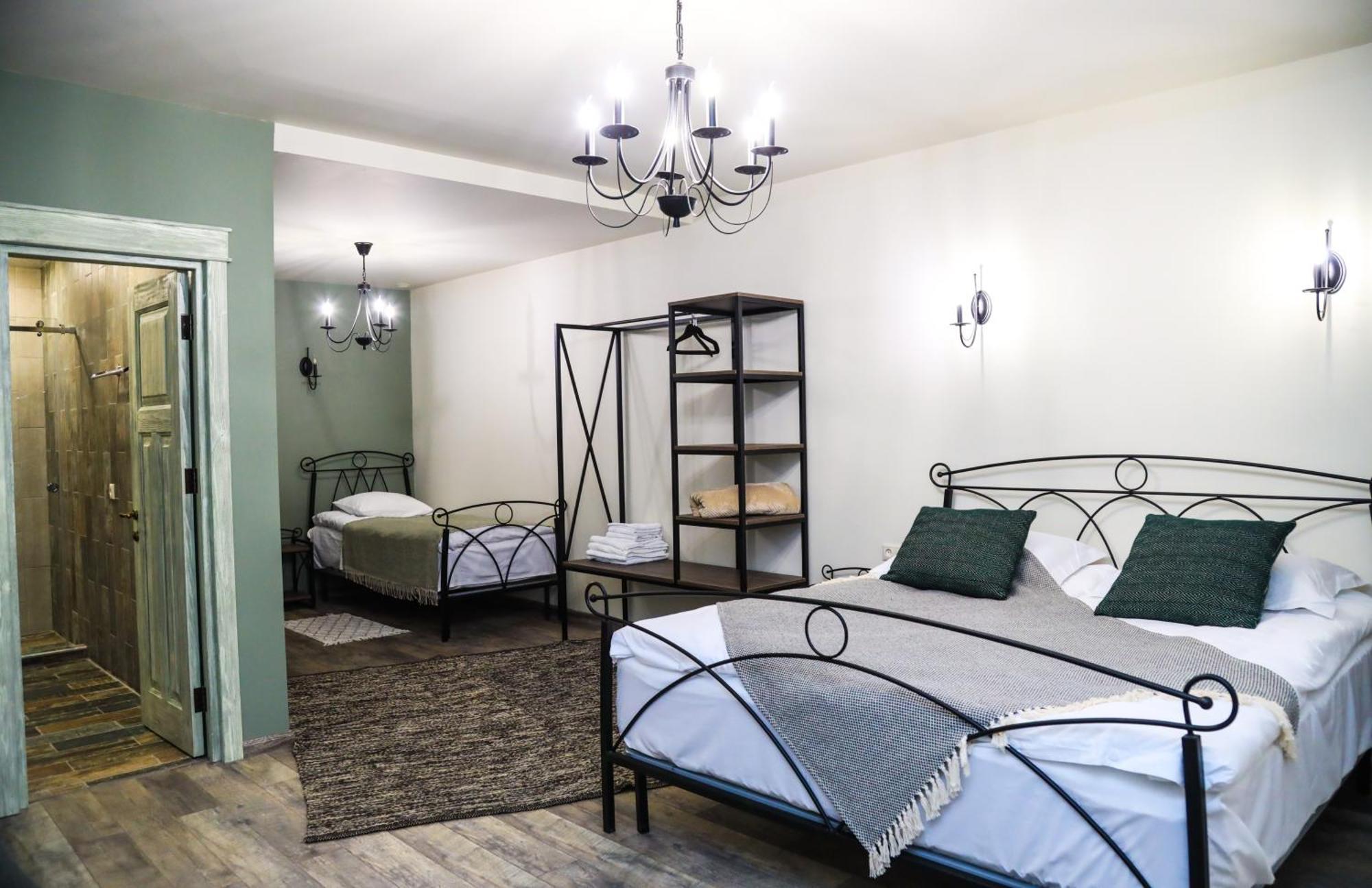 Redroof Country House Hotel Горис Экстерьер фото