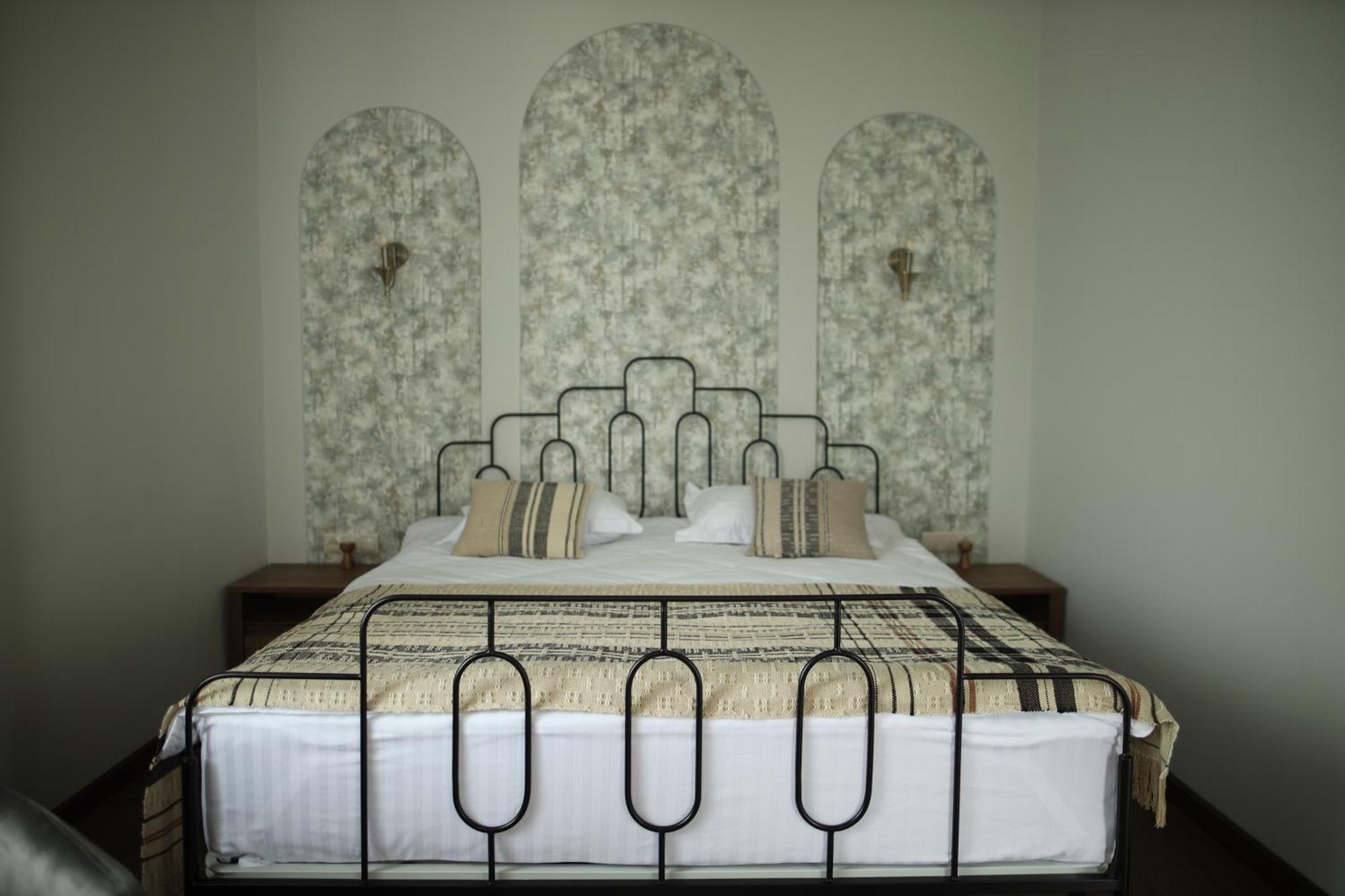 Redroof Country House Hotel Горис Экстерьер фото
