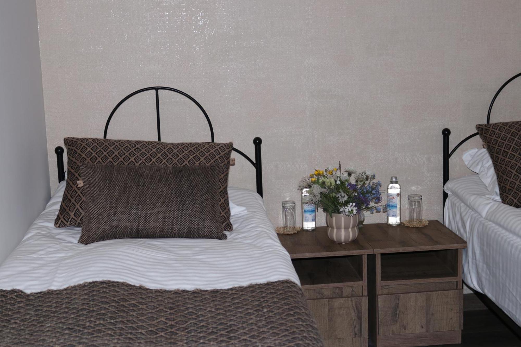 Redroof Country House Hotel Горис Экстерьер фото