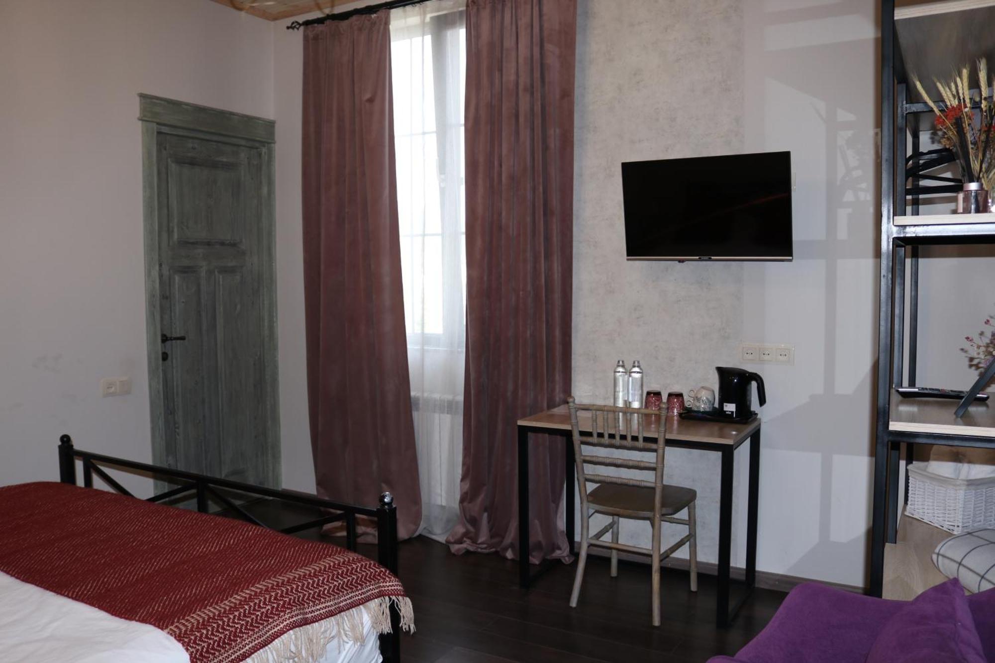 Redroof Country House Hotel Горис Экстерьер фото