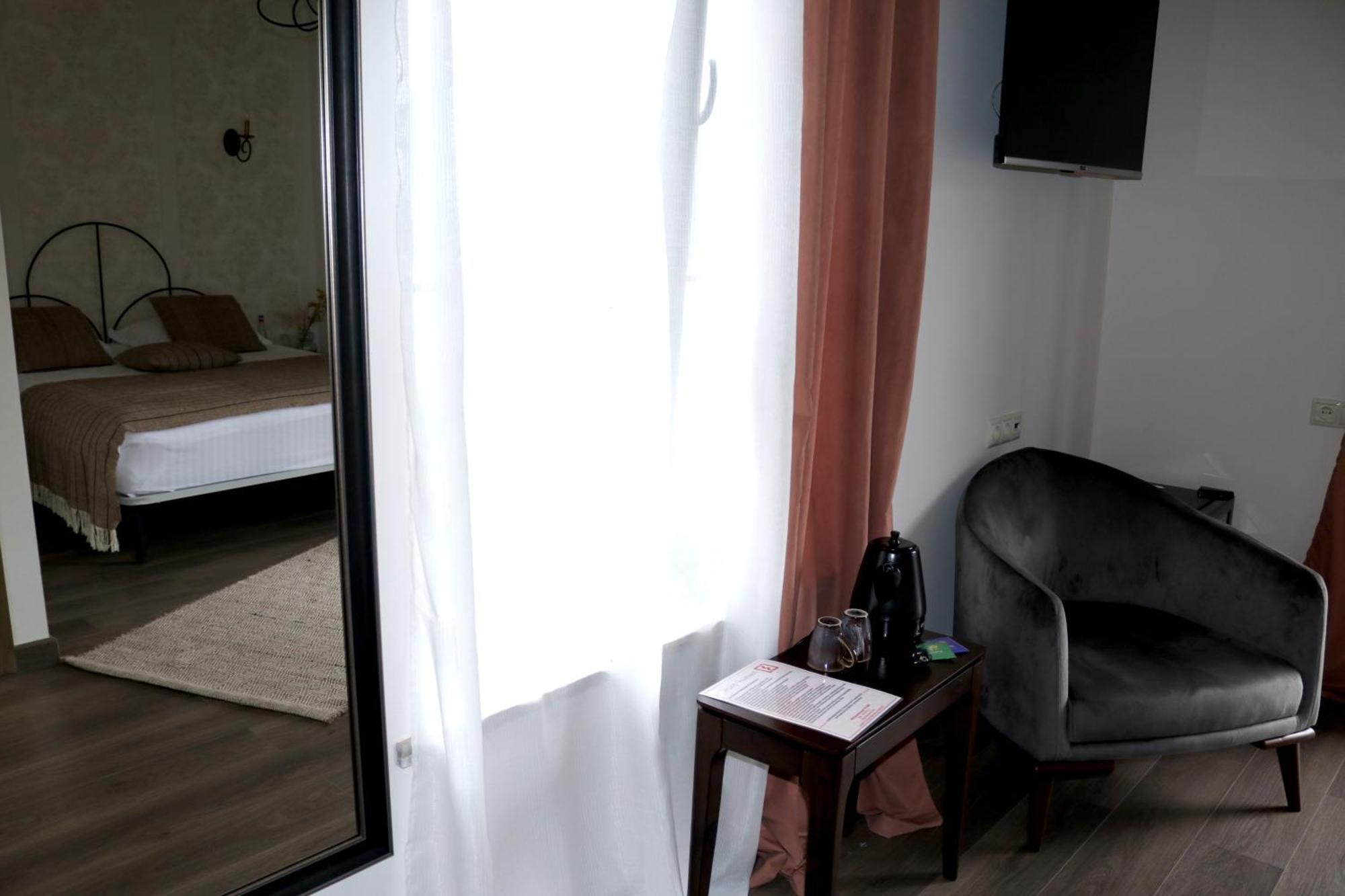 Redroof Country House Hotel Горис Номер фото